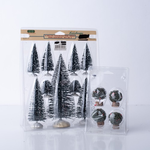 Lemax village accessories pine - village,